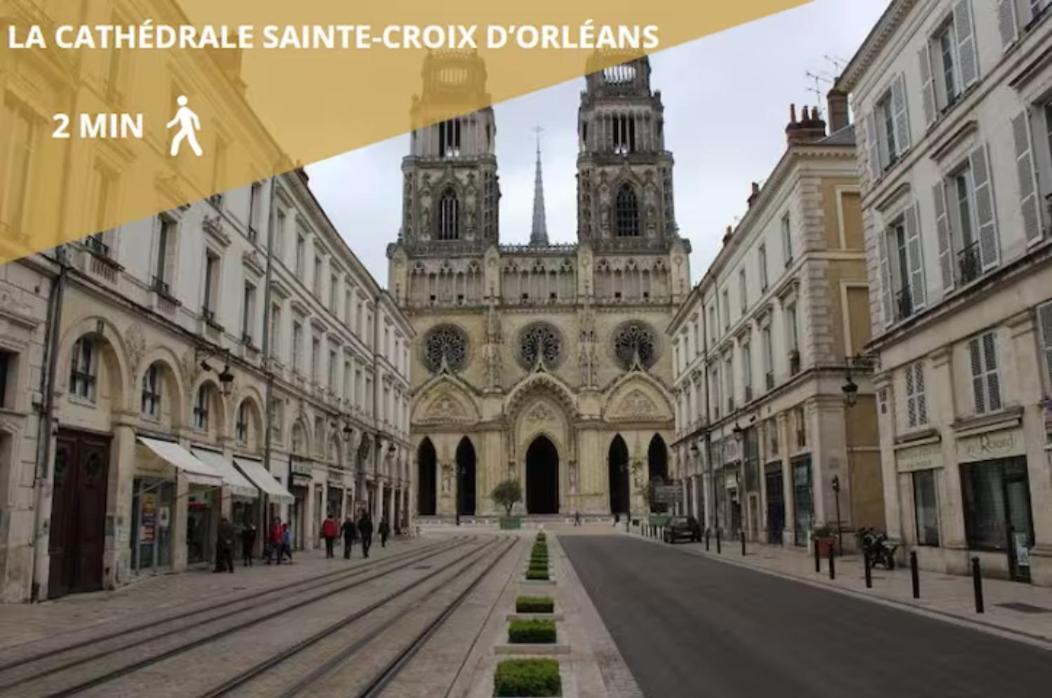 Appartement Charmant Studio Vue Cathedrale Quartier Historique à Orléans Extérieur photo